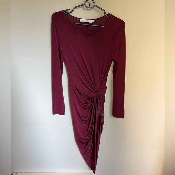 Janice Dress by ASTR 🍷✨ - Picture 2 of 7